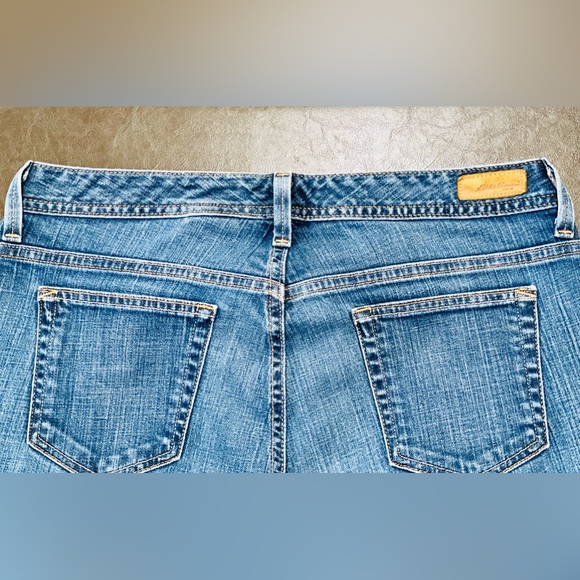 Eddie Bauer Women’s Boot-Cut Jeans, Size 12S. - Picture 6 of 9